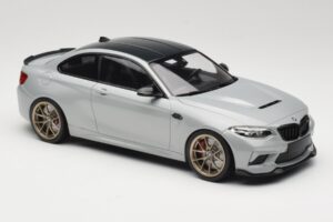 BMW M2 CS F87 Hopea kultaisilla vanteilla Minichamps 1:18 155021028 Metalli — kuva 4 / 6
