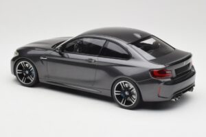 BMW M2 F87 Grey Metallic Minichamps 1:18 155026102 Metalli — kuva 5 / 6