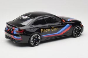 BMW M2 F87 Pace Car Minichamps 1:18 155026106 Metalli — kuva 2 / 6