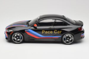 BMW M2 F87 Pace Car Minichamps 1:18 155026106 Metalli — kuva 3 / 6