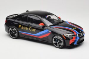 BMW M2 F87 Pace Car Minichamps 1:18 155026106 Metalli — kuva 4 / 6