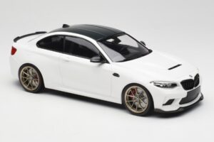 BMW M2 F87 CS Alpine White Kultaiset Vanteet Minichamps 1:18 155021020 Metalli — kuva 4 / 6