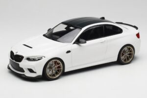 BMW M2 F87 CS Alpine White Kultaiset Vanteet Minichamps 1:18 155021020 Metalli