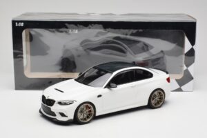 BMW M2 F87 CS Alpine White Kultaiset Vanteet Minichamps 1:18 155021020 Metalli — kuva 6 / 6