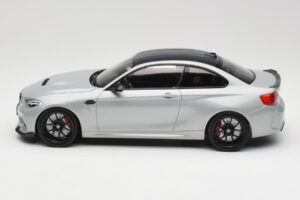 BMW M2 F87 CS Hockenheim Silver Mustat Vanteet Minichamps 1:18 155021024 Metalli — kuva 3 / 6