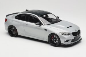 BMW M2 F87 CS Hockenheim Silver Mustat Vanteet Minichamps 1:18 155021024 Metalli — kuva 4 / 6
