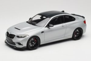BMW M2 F87 CS Hockenheim Silver Mustat Vanteet Minichamps 1:18 155021024 Metalli