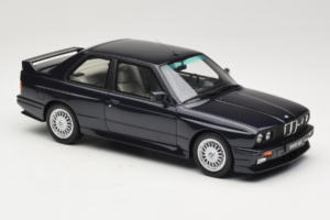 BMW M3 E30 Europameister Macau Blue Otto 1:18 OT1216 Metalli — kuva 4 / 6