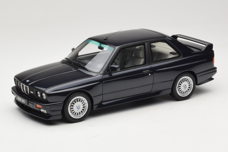 BMW M3 E30 Europameister Macau Blue Otto 1:18 OT1216 Metalli