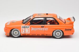 BMW M3 E30 #20 Jagermeister W. Gardner DTM 1992 Minichamps 1:18 180922020-O Metalli — kuva 4 / 8