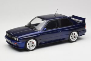 BMW M3 E30 Macau Blue IXO 1:18 18CMC122 Metalli