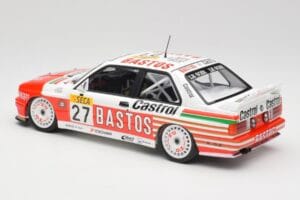 BMW M3 E30 #27 Bigazzi Team S. Soper / A. Hahne 4th Place 24 Hours of Spa 1990 Minichamps 1:18 155902027 Metalli — kuva 5 / 6