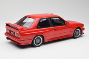 BMW M3 E30 Sport Evolution Punainen Otto 1:12 G033 Hartsi — kuva 2 / 6