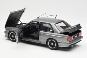 BMW M3 E30 Sport Evolution Cecotto Harmaa AUTOart 1:18 70567 Metalli — kuva 5 / 8