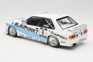 BMW M3 E30 Team Schnitzer #8 O. Manthey DTM 1988 Minichamps 1:18 155882008 Metalli — kuva 5 / 6