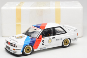 BMW M3 E30 Warsteiner #2 E. van de Poele DTM Champion 1987 Minichamps 1:18 80430396026-O1 Metalli — kuva 9 / 9