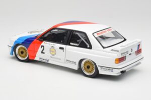BMW M3 E30 #2 Warsteiner E. van de Poele DTM Champion 1987 Minichamps 1:18 80430396026-O Metalli — kuva 7 / 8