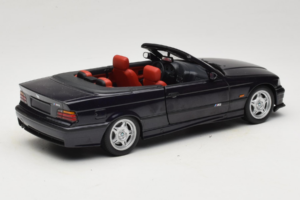 BMW M3 E36 Avoauto Techno Violet UT Models 1:18 180022330 Metalli — kuva 3 / 8