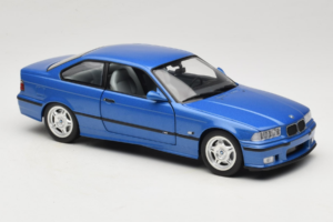 BMW M3 E36 Blue Metallic UT Models 1:18 20467 Metalli — kuva 6 / 8