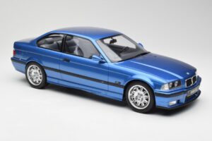 BMW M3 E36 Estoril Sininen Otto 1:12 G016 Hartsi — kuva 4 / 6