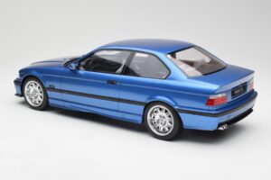 BMW M3 E36 Estoril Sininen Otto 1:12 G016 Hartsi — kuva 5 / 6
