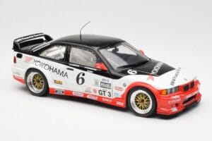 BMW M3 E36 GTR #0 B. Auberlen / M. Simo / P. Cunningham Daytona 24 Hours 1998 UT Models 1:18 39816 Metalli — kuva 6 / 8
