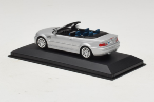 BMW M3 E46 Avoauto Hopea Minichamps 1:43 80420024430-R1 Metalli — kuva 3 / 5