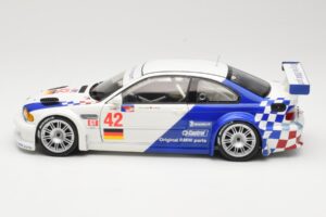 BMW M3 E46 GTR #42 J. Muller / J.J. Lehto ALMS 2001 Minichamps 1:18 80430139183 Metalli — kuva 4 / 8