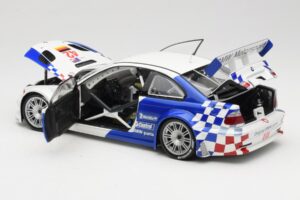 BMW M3 E46 GTR #42 J. Lehto / P. Ekblom ALMS 2001 Minichamps 1:18 100012142 Metalli — kuva 5 / 8