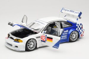 BMW M3 E46 GTR #42 J. Lehto / J. Muller ELMS 2001 Minichamps 1:18 100012192 Metalli — kuva 2 / 8