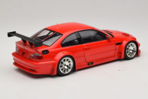 BMW M3 E46 GTR Street Punainen Minichamps 1:18 100012101 Metalli — kuva 3 / 8