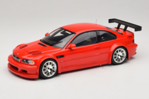 BMW M3 E46 GTR Street Punainen Minichamps 1:18 100012101 Metalli