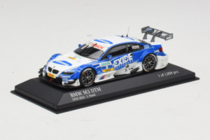 BMW M3 E92 #2 J. Hand BMW Team RMR DTM 2012 Minichamps 1:43 410122202 Metalli — kuva 2 / 5