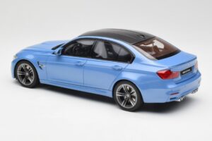 BMW M3 F80 Yas Marina Sininen GT Spirit 1:18 GT055 Hartsi — kuva 5 / 6