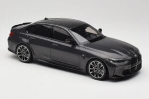 BMW M3 G80 Musta Metallic Minichamps 1:18 155020202 Metalli — kuva 4 / 6