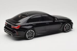 BMW M3 G80 Harmaa Metallic Minichamps 1:18 155020204 Metalli — kuva 2 / 6