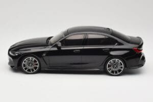 BMW M3 G80 Harmaa Metallic Minichamps 1:18 155020204 Metalli — kuva 3 / 6