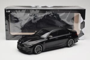 BMW M3 G80 Harmaa Metallic Minichamps 1:18 155020204 Metalli — kuva 6 / 6