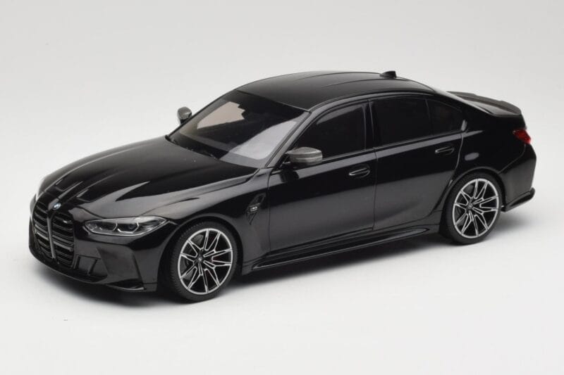 BMW M3 G80 Harmaa Metallic Minichamps 1:18 155020204 Metalli