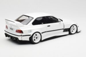BMW M3 GTR E36 Khyzyl Saleem Alpine Valkoinen Otto 1:18 OT1051 Hartsi — kuva 2 / 6
