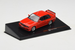 BMW M3 E30 Sport Evolution Punainen IXO 1:43 CLC583N Metalli — kuva 2 / 4