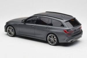 BMW M340i G20 xDrive M Sport Harmaa GT Spirit 1:18 GT471 Hartsi — kuva 5 / 6