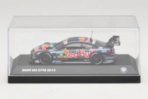BMW M4 #18 Red Bull A. da Costa BMW Team RBM DTM 2014 Minichamps 1:43 80422364863 Metalli — kuva 4 / 5