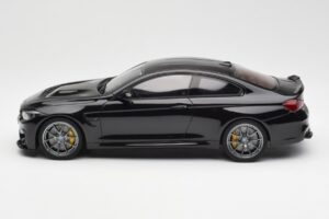 BMW M4 F82 CS Musta GT Spirit 1:18 GT845 Hartsi — kuva 3 / 6