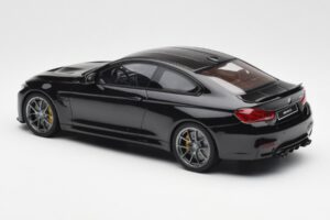 BMW M4 F82 CS Musta GT Spirit 1:18 GT845 Hartsi — kuva 5 / 6