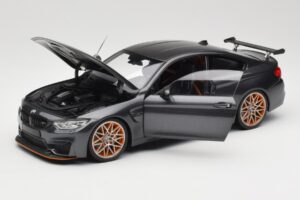 BMW M4 F82 GTS Mineral Grey Metallic Minichamps 1:18 110025222 Metalli — kuva 2 / 8