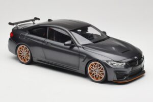 BMW M4 F82 GTS Mineral Grey Metallic Minichamps 1:18 110025222 Metalli — kuva 6 / 8