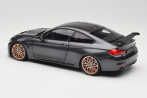 BMW M4 F82 GTS Mineral Grey Metallic Minichamps 1:18 110025222 Metalli — kuva 7 / 8