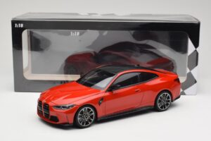 BMW M4 F82 Imola Red Metallic Minichamps 1:18 155020121 Metalli — kuva 6 / 6