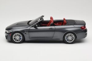 BMW M4 F83 Avoauto Mineral Grey Paragon 1:18 80432339610 Metalli — kuva 4 / 8